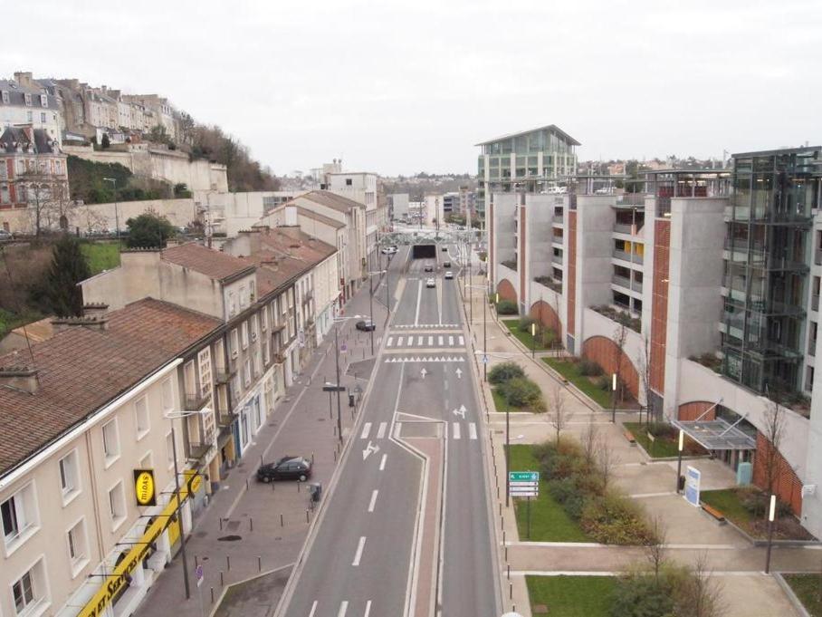 Hotel Le Memphis Поатие Екстериор снимка
