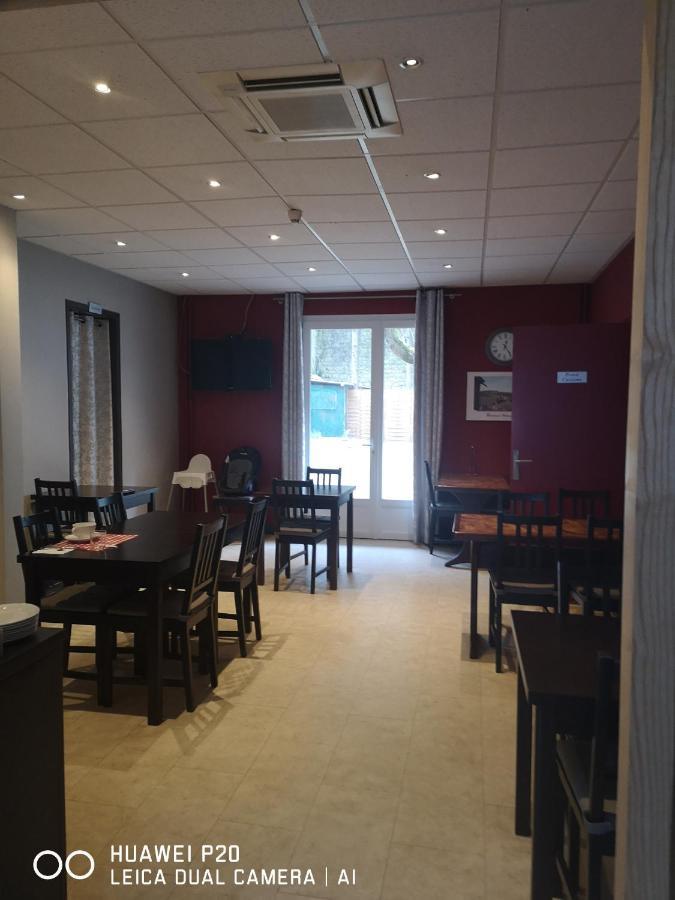 Hotel Le Memphis Поатие Екстериор снимка
